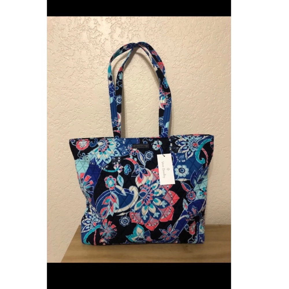 Vera Bradley Tote